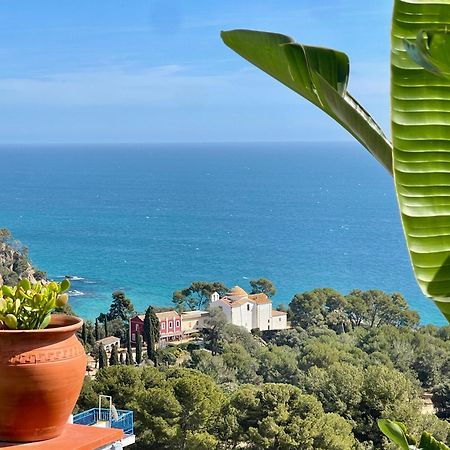 Seahomes Vacations, La Casa Blue Mediterranean Lifestyle Бланес Екстер'єр фото