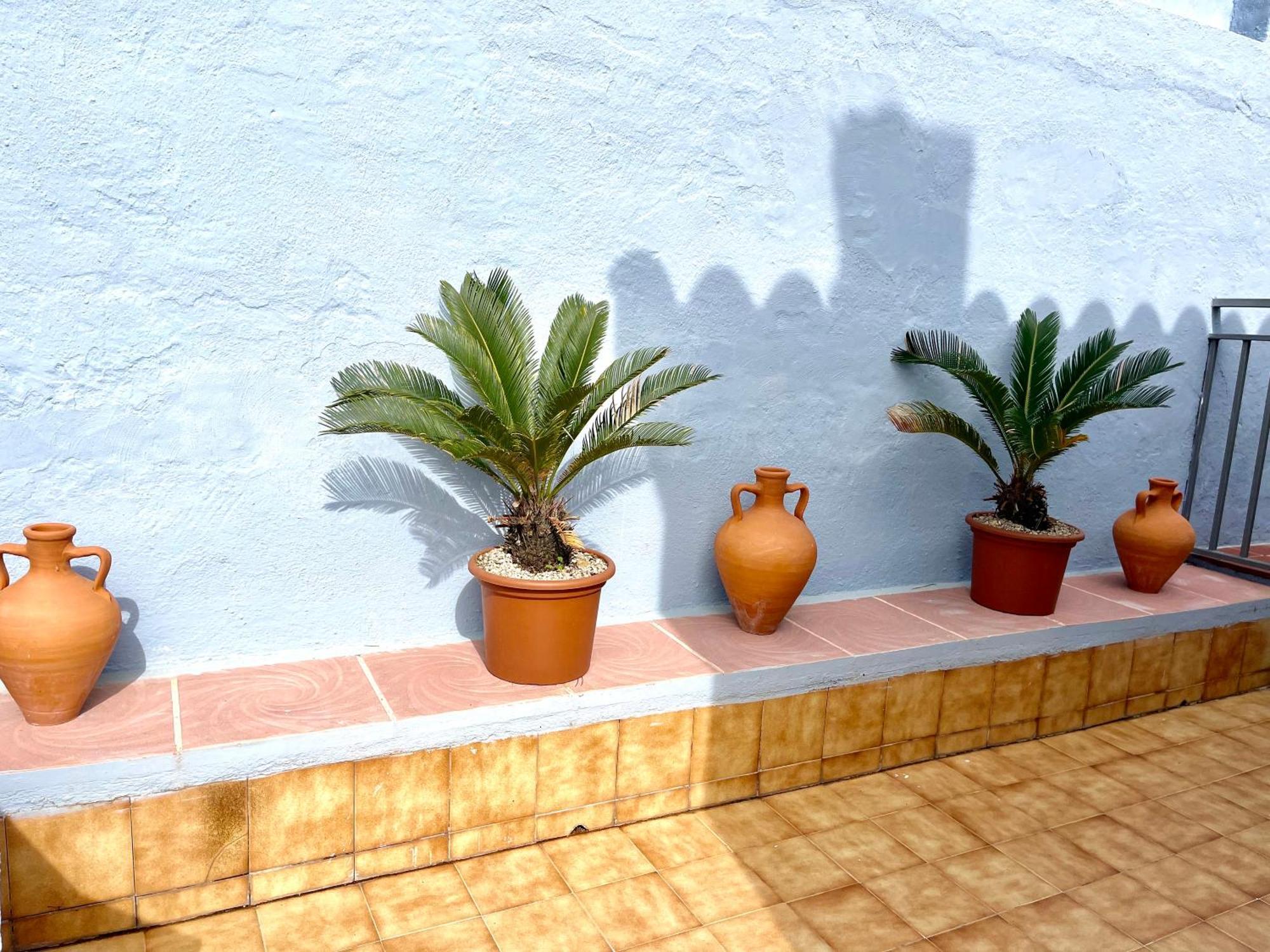 Seahomes Vacations, La Casa Blue Mediterranean Lifestyle Бланес Екстер'єр фото